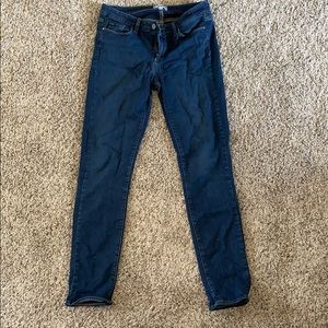 Women’s Paige Skyline Skinny Jean. Size 31
